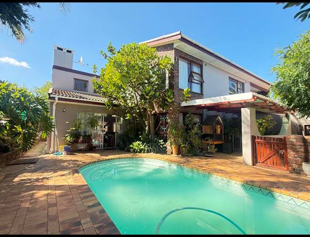 4 BEDROOM HOUSE FOR SALE IN PANORAMA